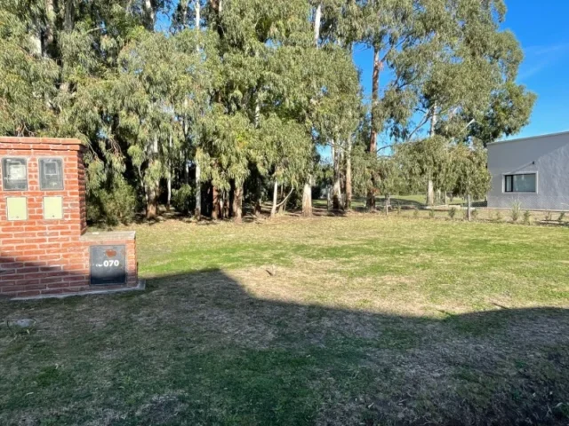 Lotes y terrenos en Venta — Rumenco Joven