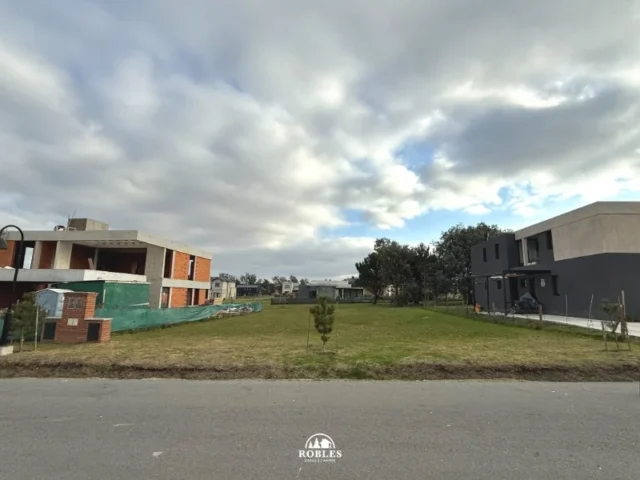 Lotes y terrenos en Venta — Casonas del Haras