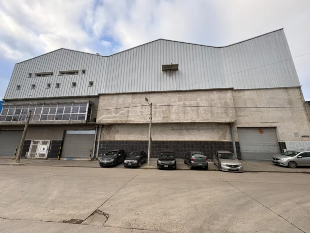 Galpones en Venta — Beltrami 650