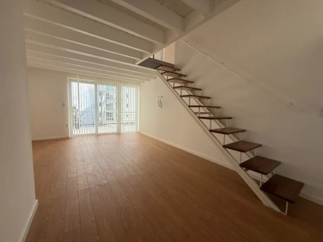 Departamentos, pisos y semipisos en Alquiler — Sarmiento 2867
