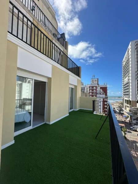 Departamentos, pisos y semipisos en Venta — San Martín 2200