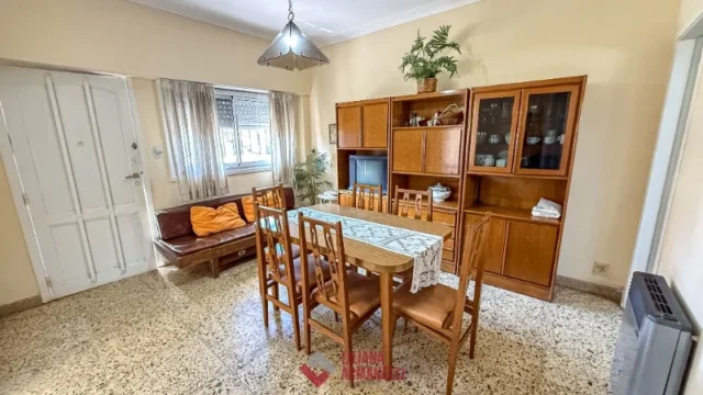 Casas, chalets en Venta — PASTEUR 2000