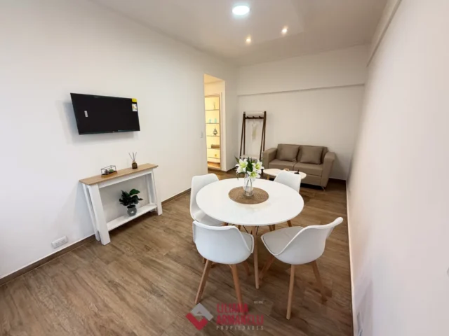 Departamentos, pisos y semipisos en Venta — BELGRANO 2200