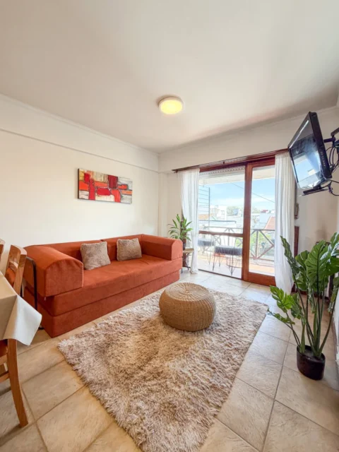 Departamentos, pisos y semipisos en Venta — DERQUI 900