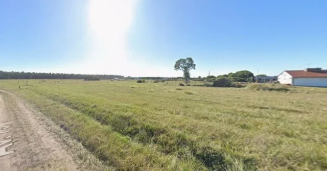 Lotes y terrenos en Venta — 19