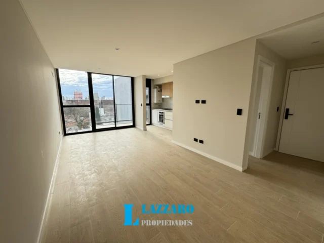 Departamentos, pisos y semipisos en Venta — Corrientes 2900