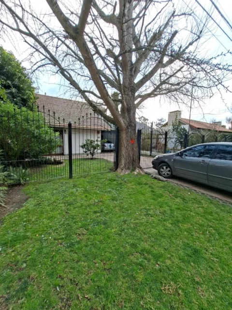 Casas, chalets en Venta — Plus Ultra 1400