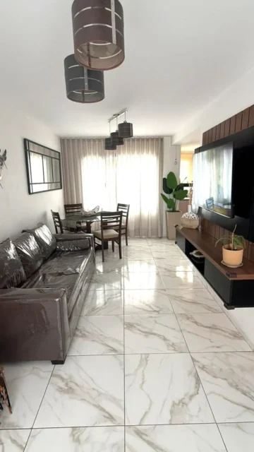 Dúplex en Venta — Uruguay 800