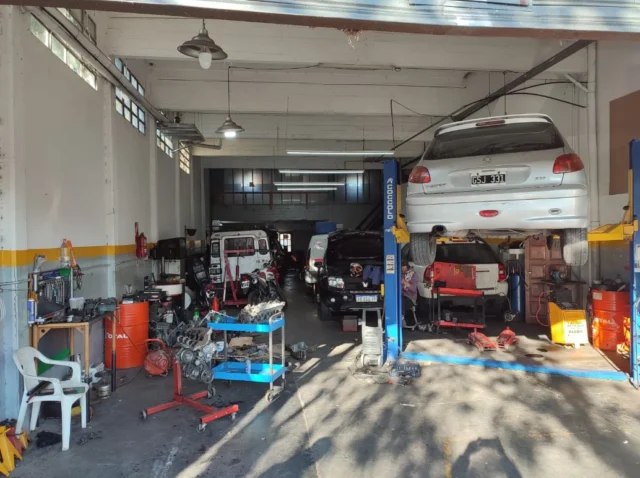 Locales en Venta — JARA