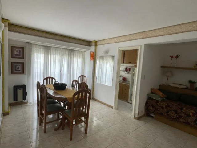 Departamentos, pisos y semipisos en Alquiler Temporario — bolivar 2118