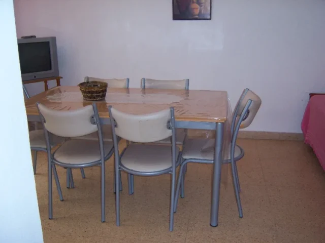 Departamentos, pisos y semipisos en Alquiler para Estudiantes — ARENALES 2300