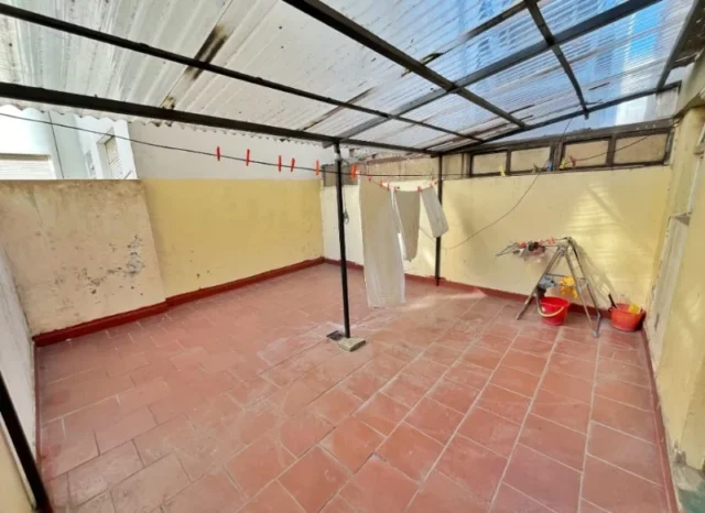 Departamentos, pisos y semipisos en Venta — Alberti 2300