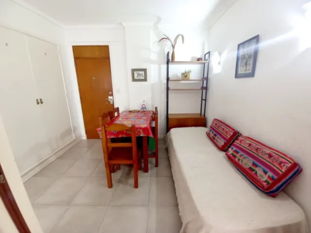 Departamentos, pisos y semipisos en Alquiler Temporario — Santa Fe 2000