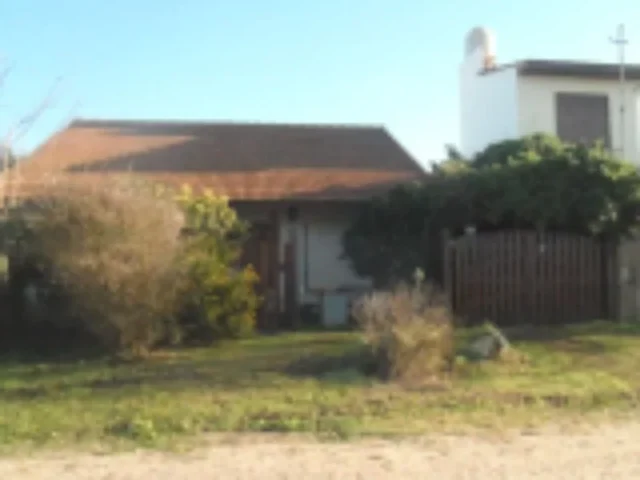 Casas, chalets en Venta — MONSALVO 3175