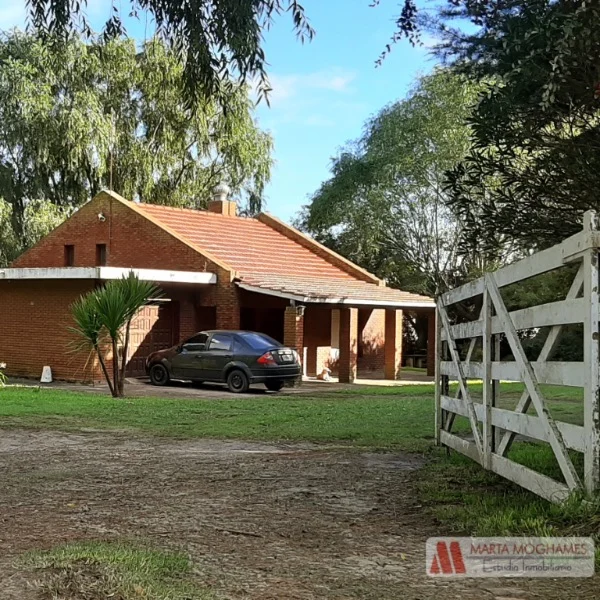Casas, chalets en Venta — Río Corcovado