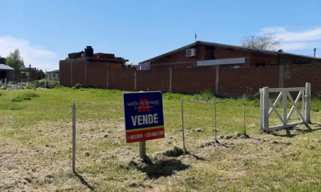 Lotes y terrenos en Venta — 453H+Q9 Barrio Colinas Verdes