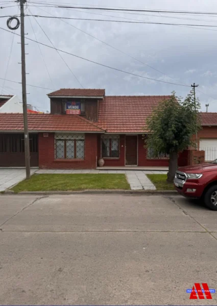 Casas, chalets en Venta — Rafael del Riego
