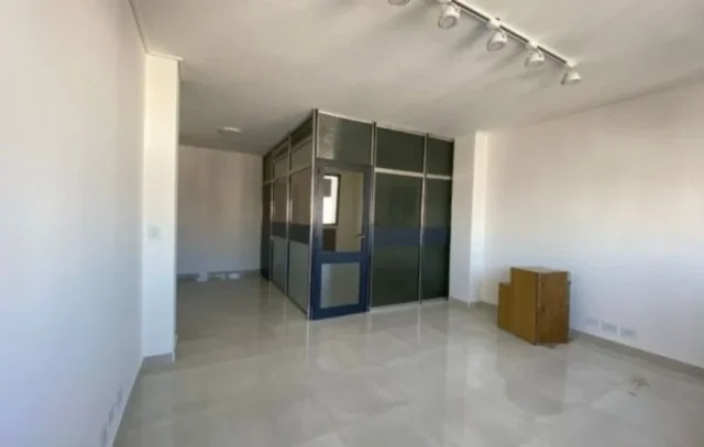 Oficinas en Venta — Rivadavia 3100