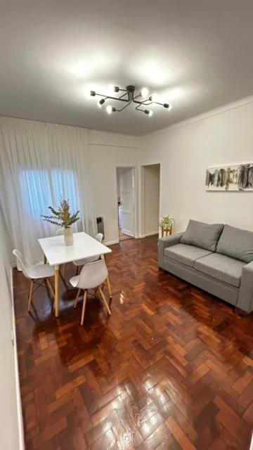 Departamentos, pisos y semipisos en Venta — Las Heras 2259