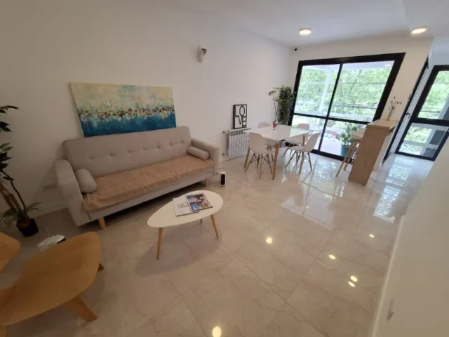 Departamentos, pisos y semipisos en Venta — Dorrego 2200
