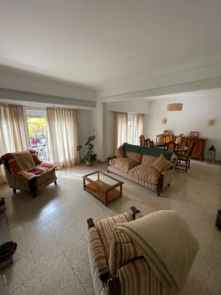 Departamentos, pisos y semipisos en Venta — San Martin 3786