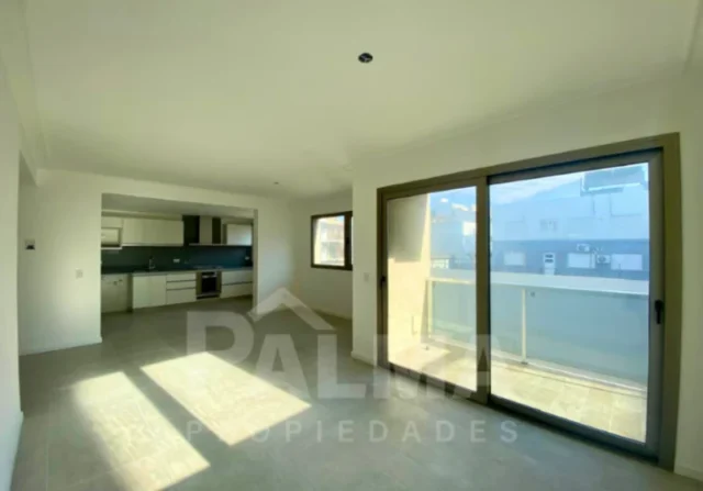 Departamentos, pisos y semipisos en Venta — Aristóbulo del Valle 3531