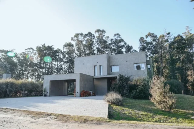 Casas, chalets en Venta — R9V5+RH La Arboleda