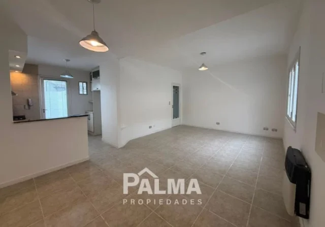 Departamentos, pisos y semipisos en Venta — Falucho 2900