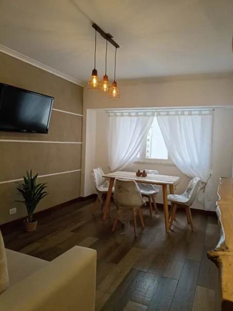 Departamentos, pisos y semipisos en Venta — Falucho 2500