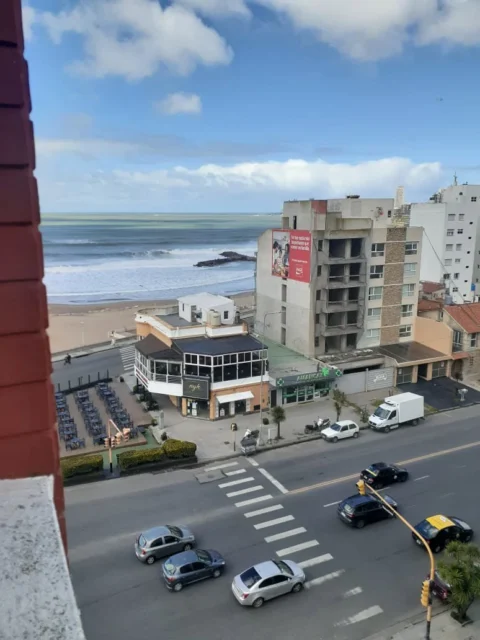 Departamentos, pisos y semipisos en Venta — Necochea 3200