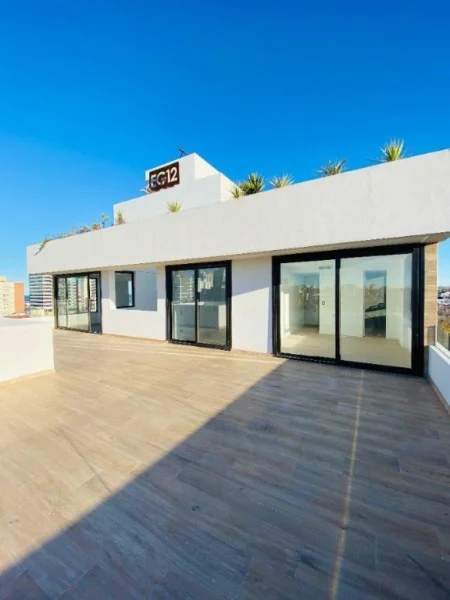 Departamentos, pisos y semipisos en Venta — Bernardo de Irigoyen 3530