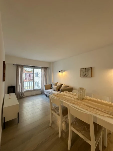 Departamentos, pisos y semipisos en Venta — San Martin 2300