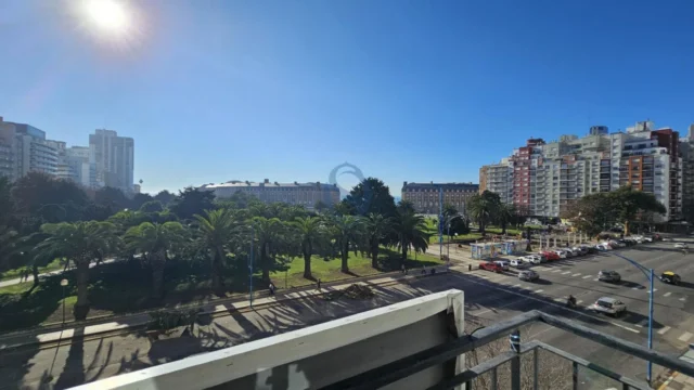 Departamentos, pisos y semipisos en Venta — COLON 2000