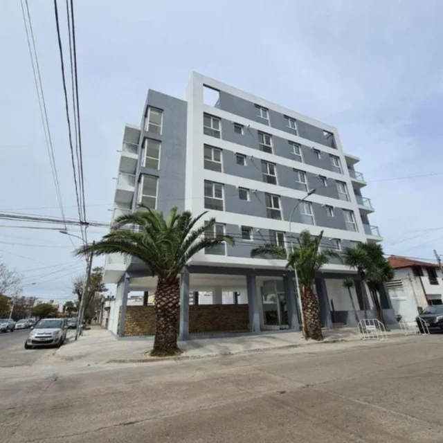 Departamentos, pisos y semipisos en Venta — Catamarca 3904