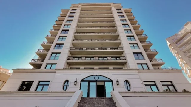 Departamentos, pisos y semipisos en Venta — ALBERTI 10