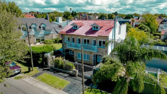Casas, chalets en Venta — Lavalle 3600