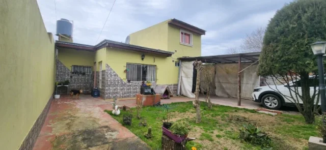Casas, chalets en Venta — Los Manzanos 4400