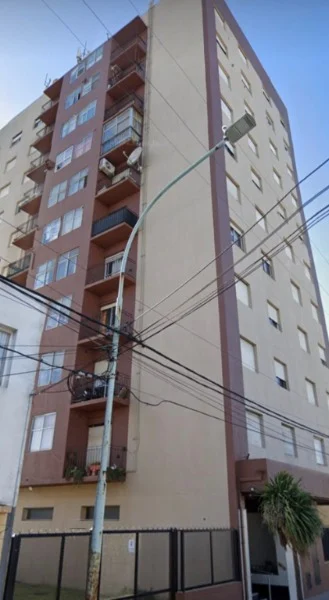 Departamentos, pisos y semipisos en Venta — Alvarado 4545