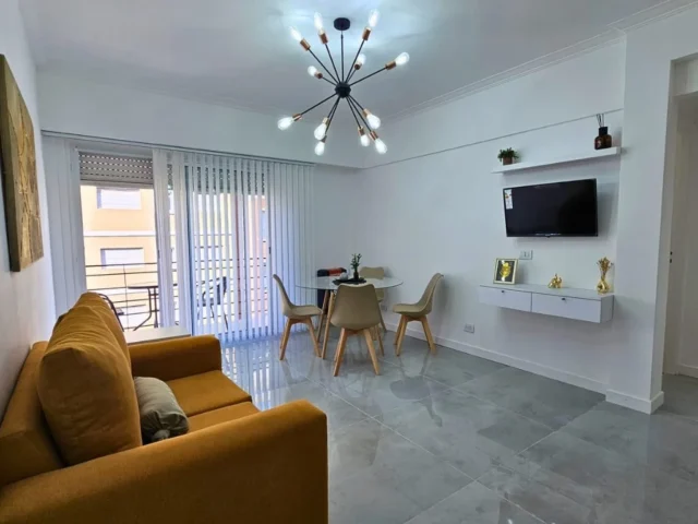 Departamentos, pisos y semipisos en Venta — Brown 2420