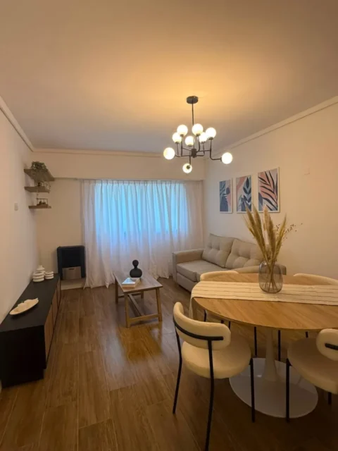 Departamentos, pisos y semipisos en Venta — Colón 2236